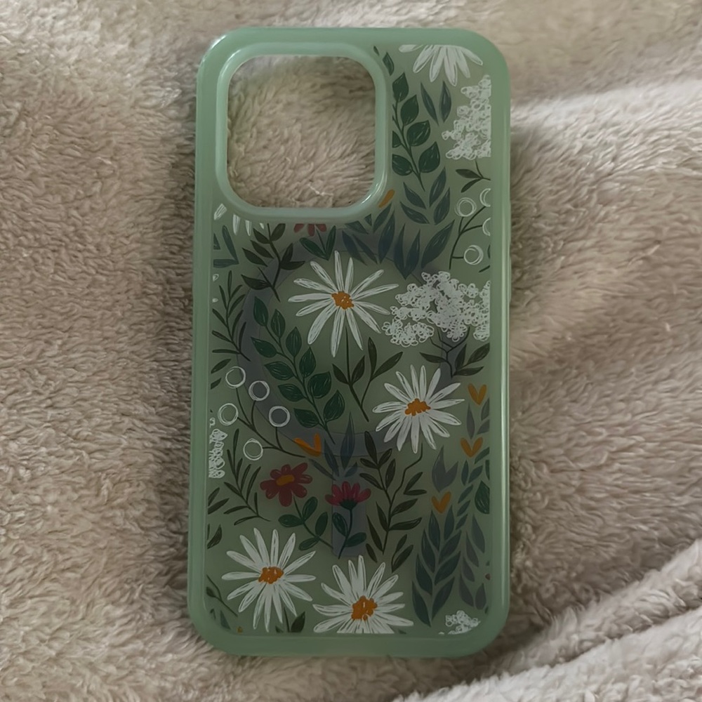 Otterbox iPhone 14 pro case